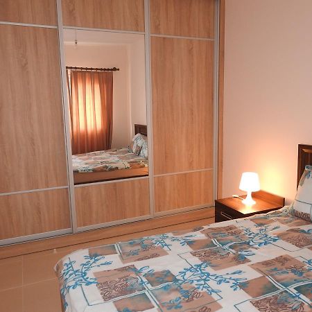 Aylin Apartment ファマグスタ エクステリア 写真